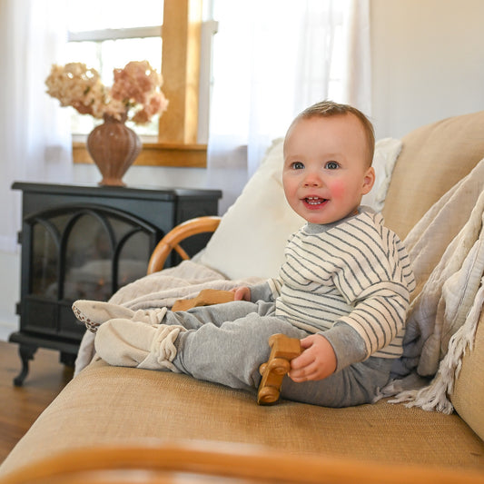 Cream and gray thick sweatsuit