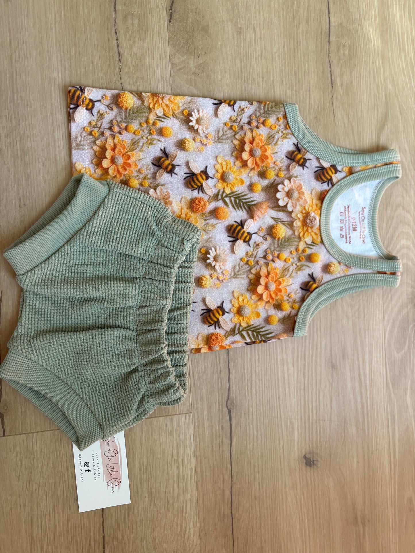 Bee tank & shorties set