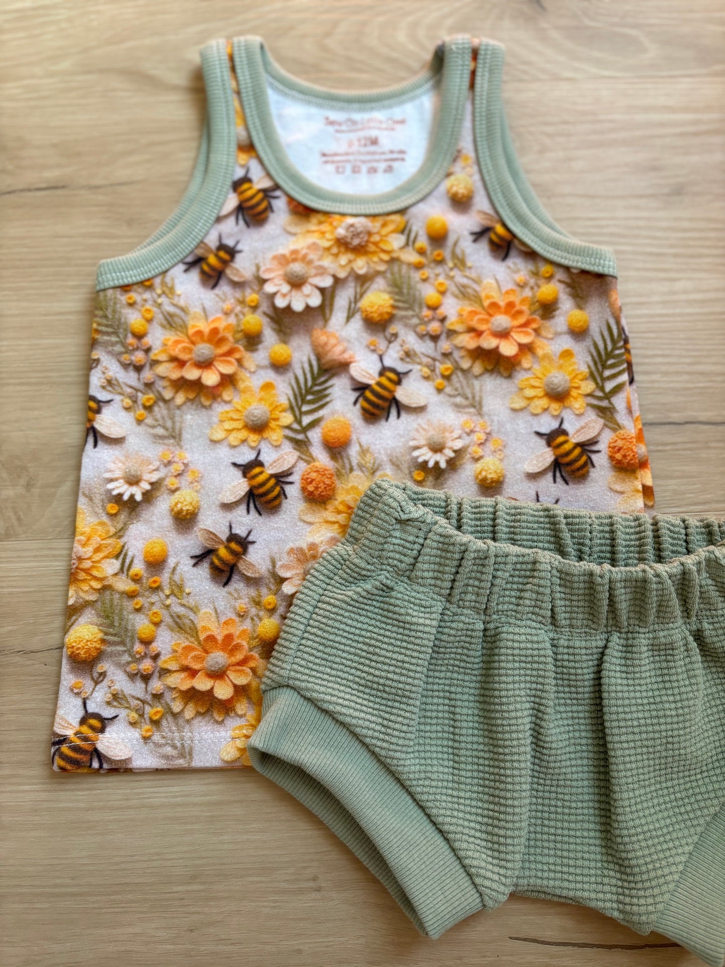 Bee tank & shorties set